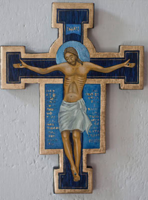Ikona z okazji Chrztu przedstawia Chrystusa na krzyżu i malowana jest temperą na desce ze złoceniami.